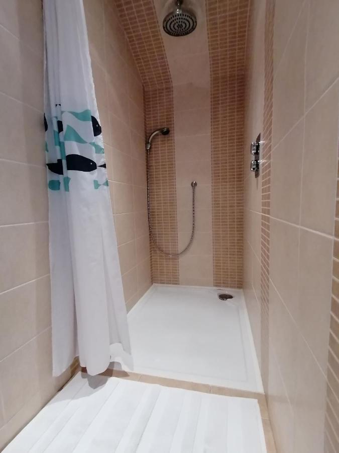 L'Atelier D'Arthur - Gite Chaleureux Avec Jacuzzi. Tenneville Eksteriør bilde