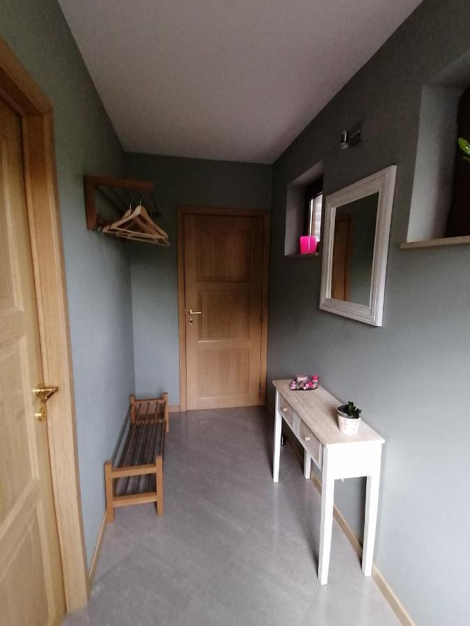 L'Atelier D'Arthur - Gite Chaleureux Avec Jacuzzi. Tenneville Eksteriør bilde